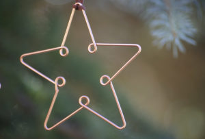 Estrellas metálicas acabadas en cobre